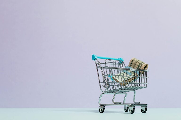 Simple Budget Habits for Everyday Life: A Practical Guide